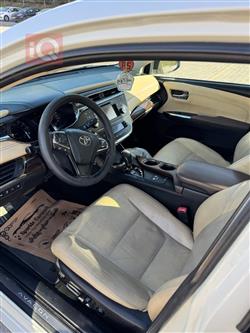 تويوتا أفالون